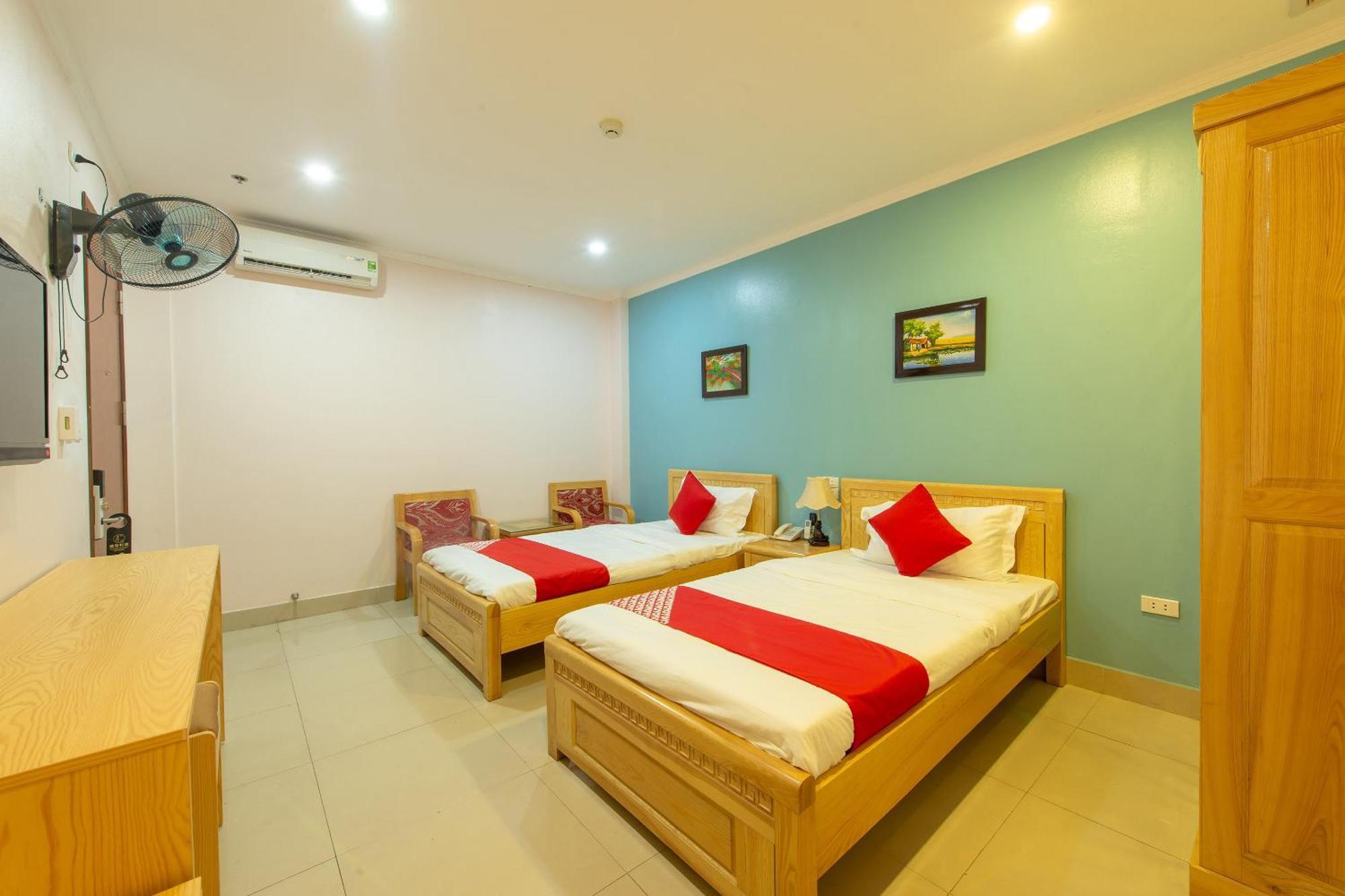 Capital O 417 Truong Son Hotel Hanói Exterior foto