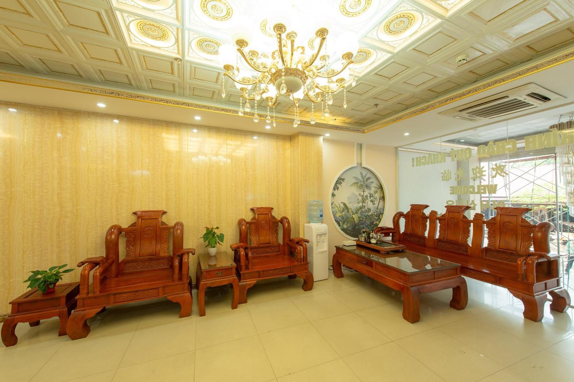 Capital O 417 Truong Son Hotel Hanói Exterior foto